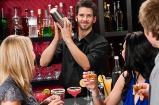 Featured image for “Bar/Ristorazione. Seminario gratuito BASIC & ADVANCED BARTENDING – 25 marzo CNA Cassino”