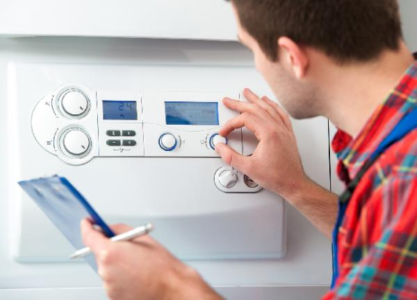 Featured image for “Contributi a Fondo Perduto 60% per la sostituzione di Impianti a biomasse inquinanti”